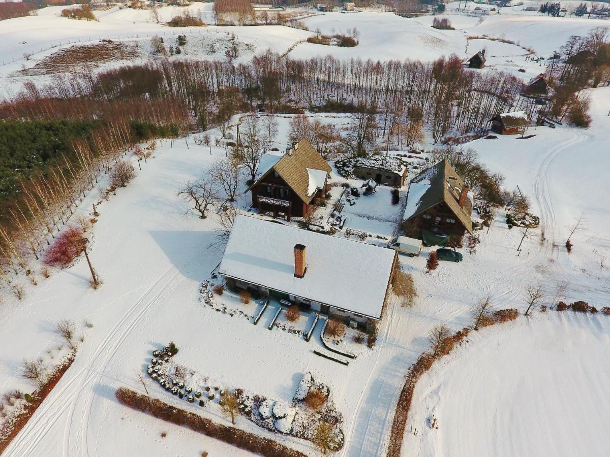 Domy Konesera Trzcin Exterior photo